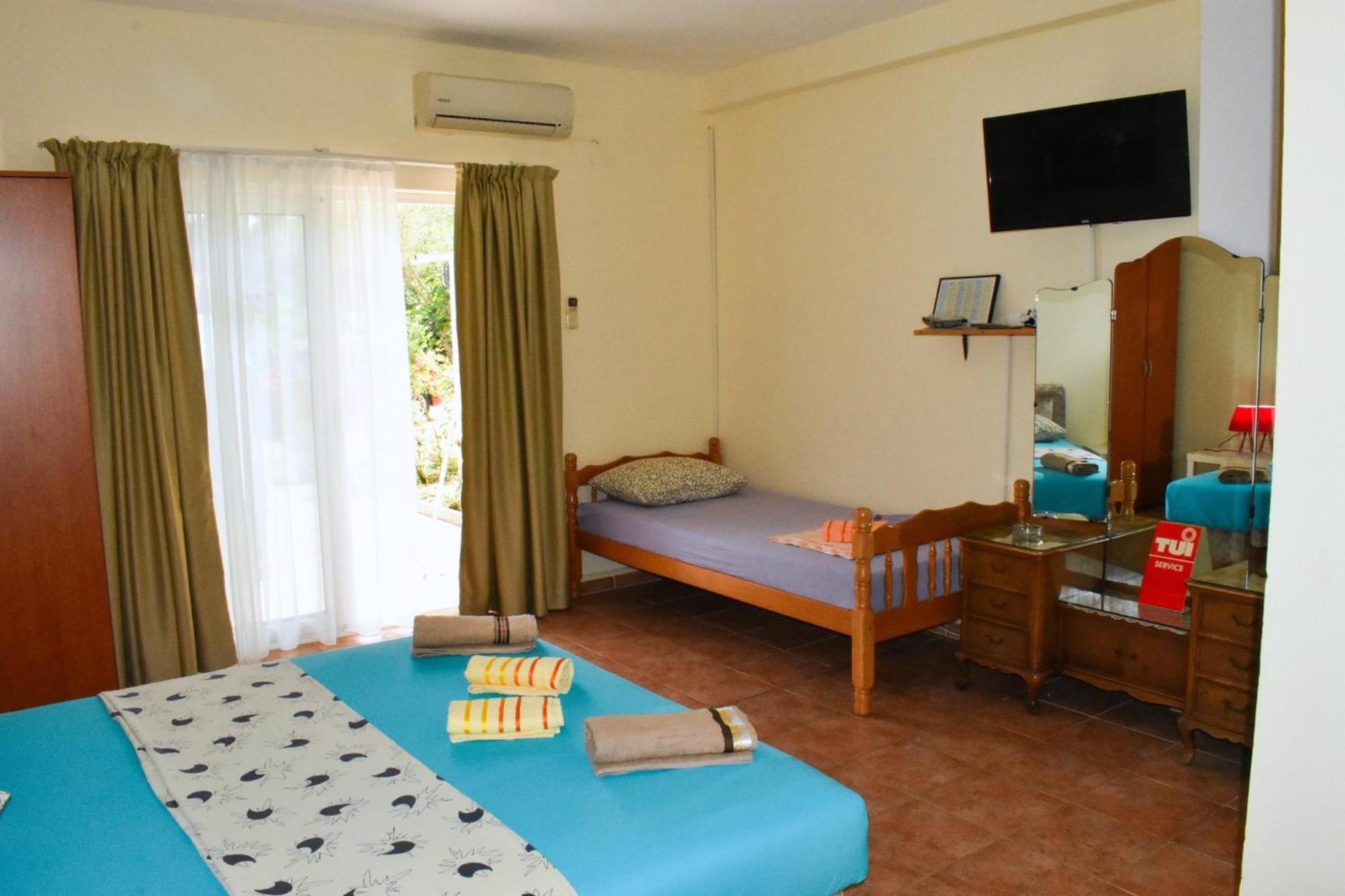 Riverside Apartments Chiara Ulcinj Quarto foto